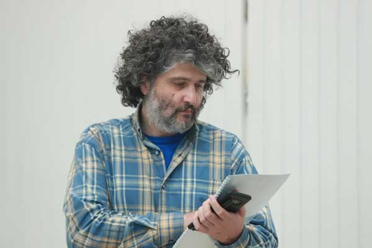 معاون سیما: باید برای ۹۰ میلیون ایرانی برنامه متنوع بسازیم + فیلم