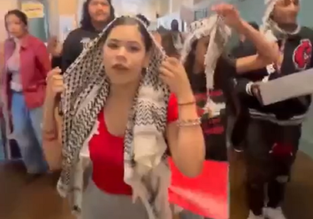 حمایت دانش‌آموزان سانفرانسیکویی از فلسطین + فیلم