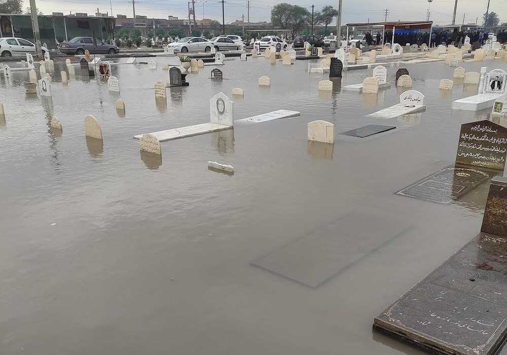 آب‌گرفتگی معابر در اهواز + فیلم