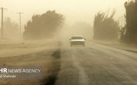 طوفان گرد و خاک در جاده سرخس به مشهد + فیلم