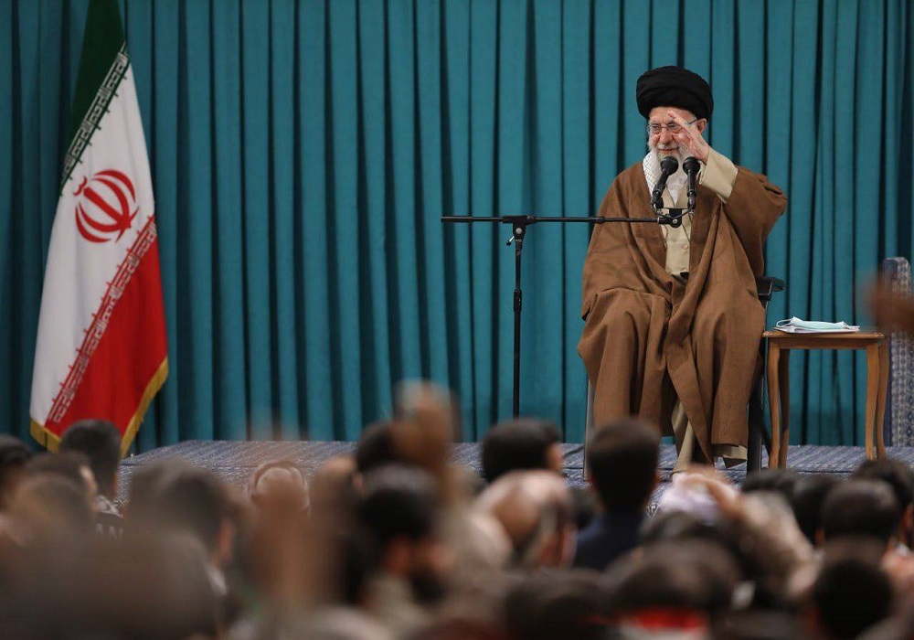 رهبر انقلاب: ایران قائل به همه‌پرسی در فلسطین است + فیلم