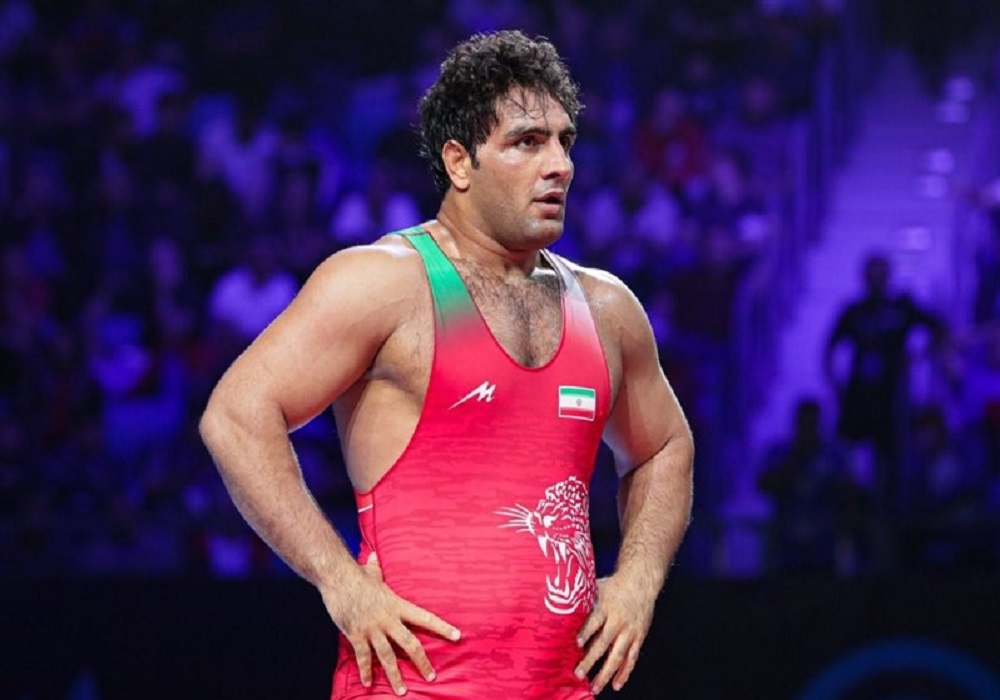 قاسمی منجزی از دنیای قهرمانی خداحافظی کرد+ فیلم