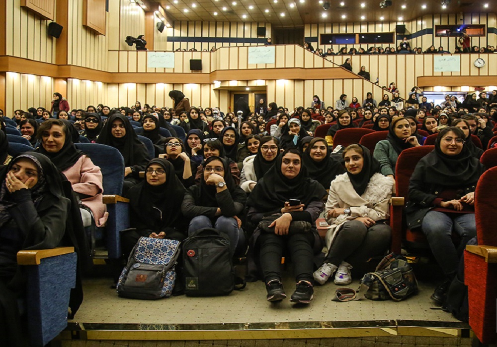 روز دانشجو/ ماجرای ۲۰۶ و لندکروز و افزایش سن بازنشستگی + فیلم