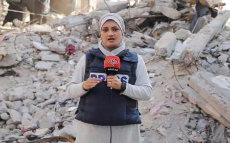 پخش پیام خبرنگار زن از غزه در حسینیه امام(ره) + فیلم