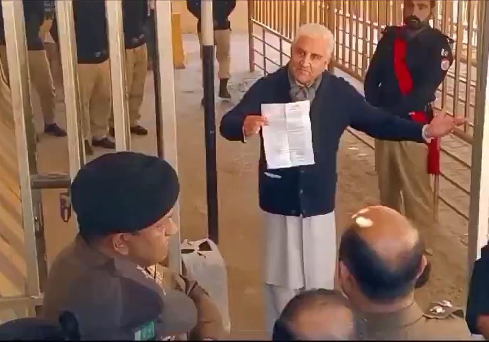 بازداشت؛ لحظاتی پس از آزادی! + فیلم