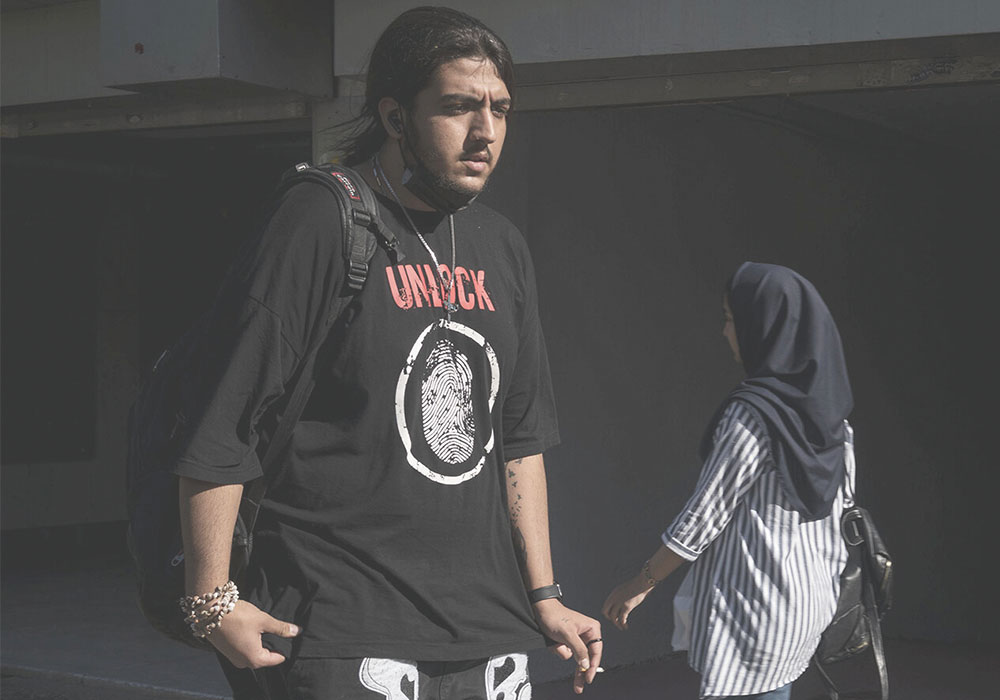 تعداد مردان مجرد دهه شصتی نیم میلیون بیشتر از  زنان است