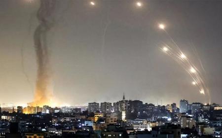 حملات موشکی از غزه به اراضی اشغالی + فیلم