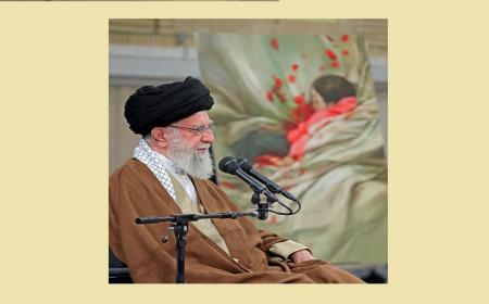 «دختر کاپشن صورتی » در حسینیه امام (ره) + تصاویر