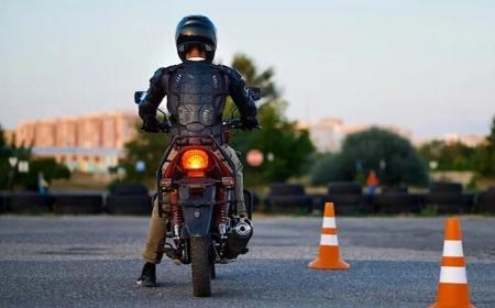 موتورسواری برای ۱۶ ساله‌ها قانونی می‌شود