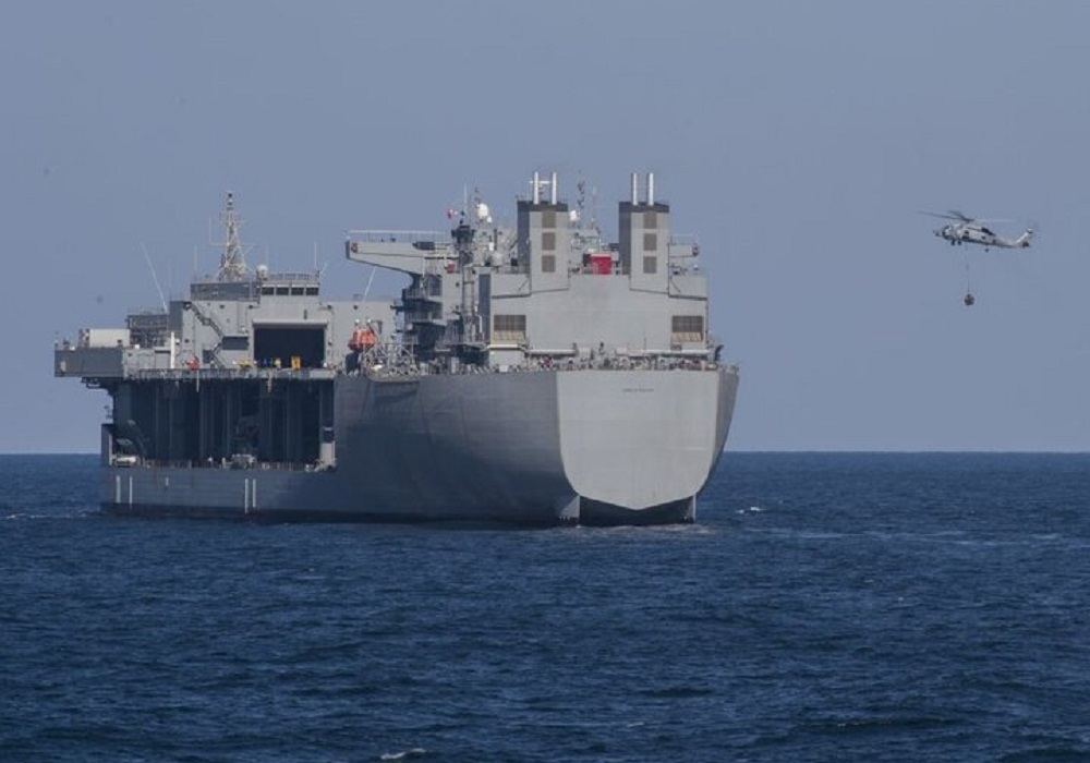 حمله به یک کشتی آمریکایی در خلیج عدن