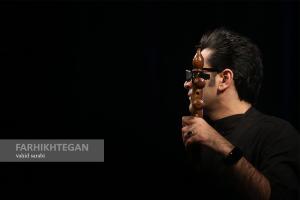اجرای «حجت اشرف‌زاده» در دومین شب سی و نهمین جشنواره موسیقی فجر