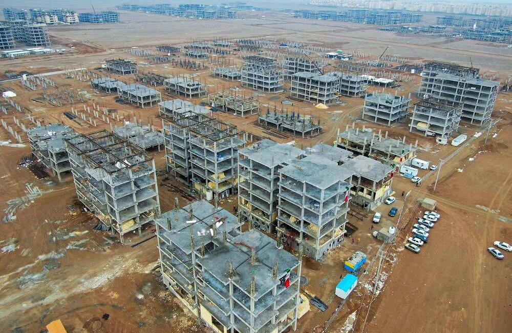 تناقضات وزارت راه در حل بحران مسکن