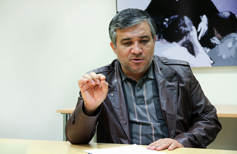 تیمداری فقط «عکس گرفتن» نیست آقای تاجرنیا!