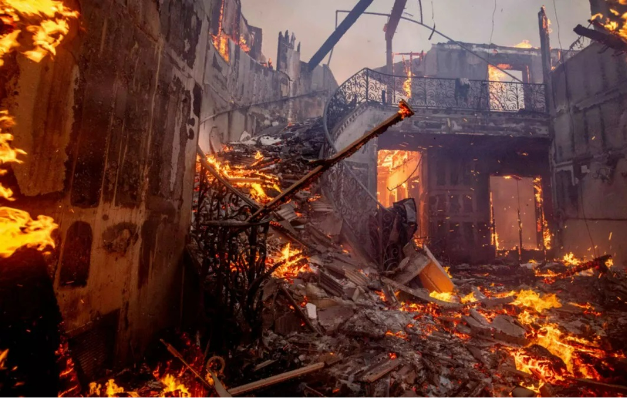 تنها ۸ درصد آتشسوزی پالیسیدس مهار شده است