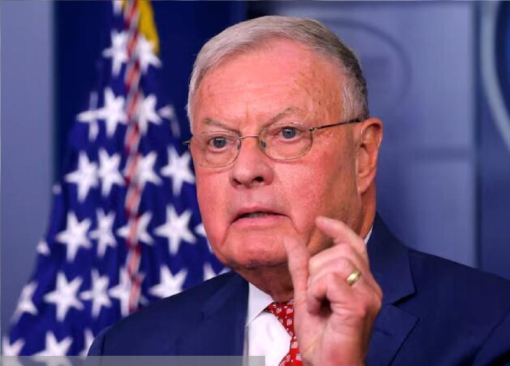 کسب درآمد چند دههزار دلاری با دستبوسی منافقین