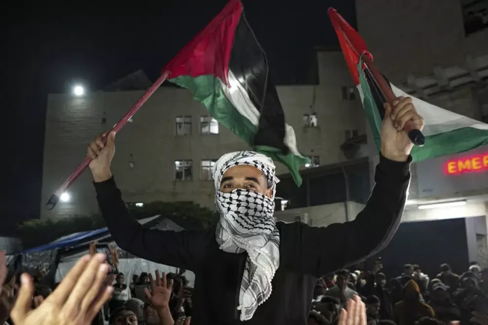 حال و هوای غزه در روز آتشبس؛ شادی پیروزی