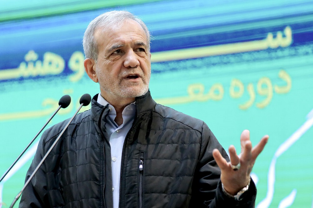 پزشکیان: ترامپ تمام راهها را میبندد ولی از مذاکره حرف میزند!