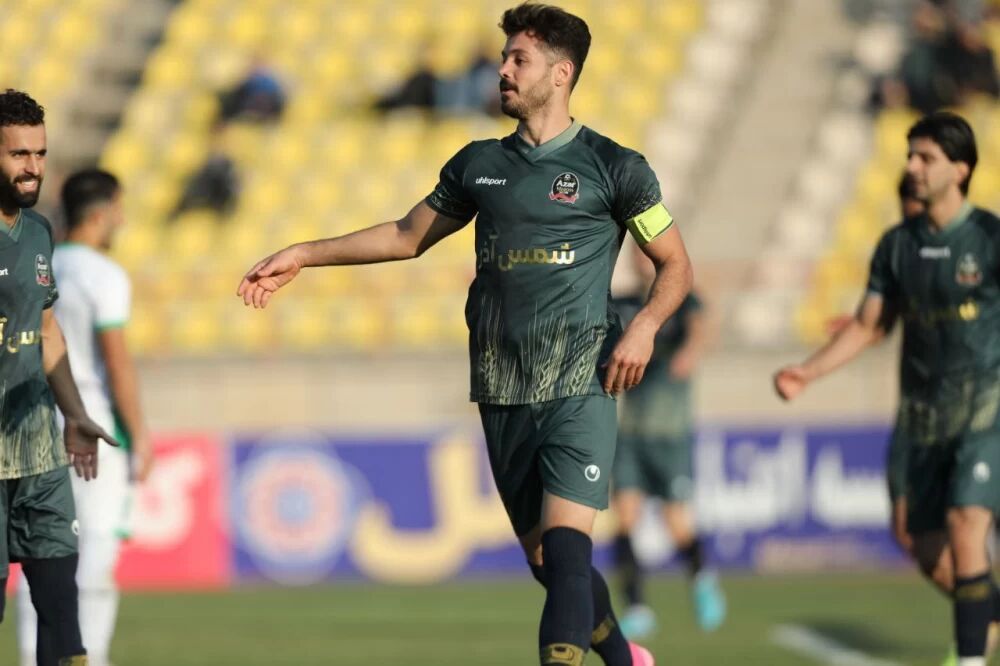 چادرملو از پس شمسآذر ۱۰ نفره بر نیامد