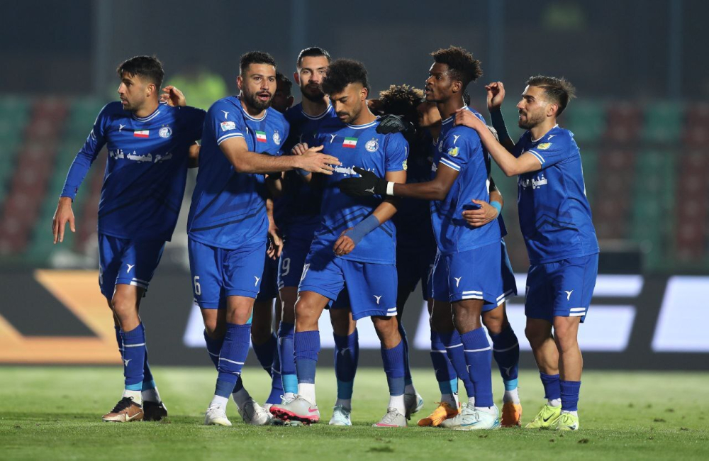 استقلال بعد از ۶ نبردن متوالی پیروز شد