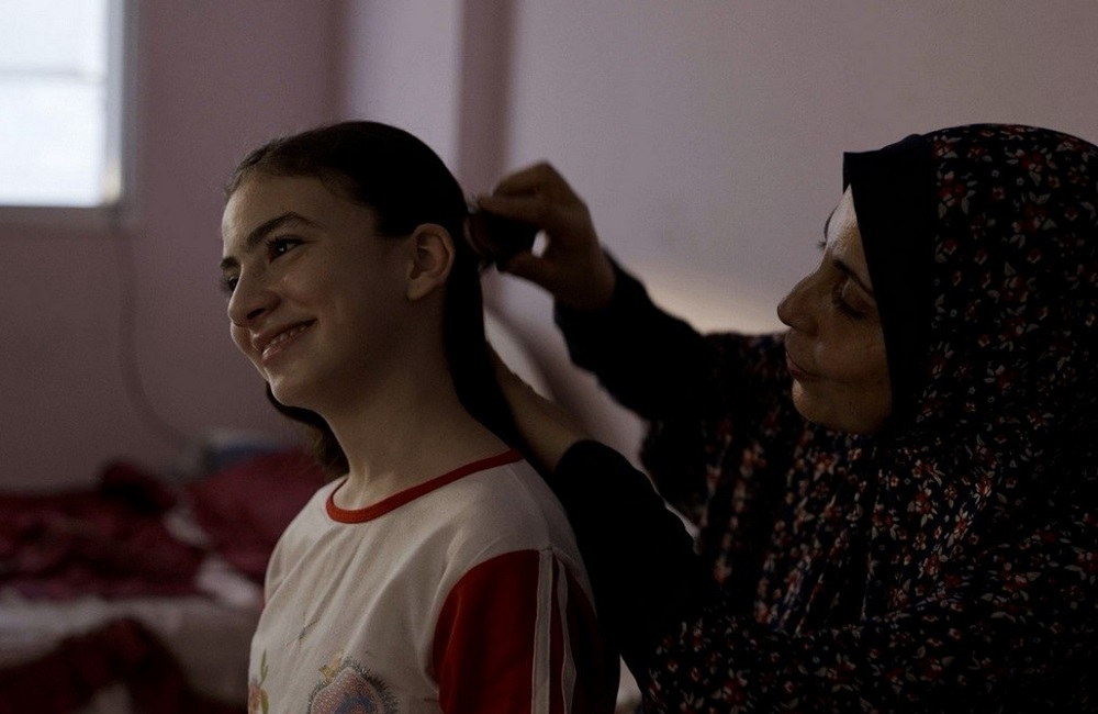 نمایش «فرشتهها نمیمیرند» در سانس ویژه روز پنجم فجر