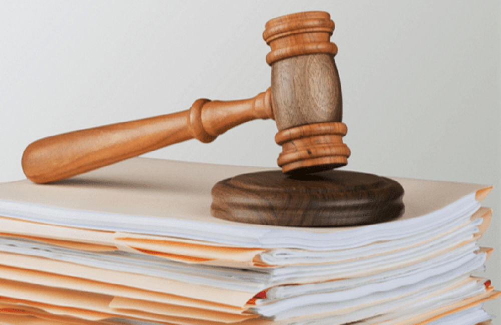 صدور حکم حبس شهردار و ۵ کارمند شهرداری آرادان