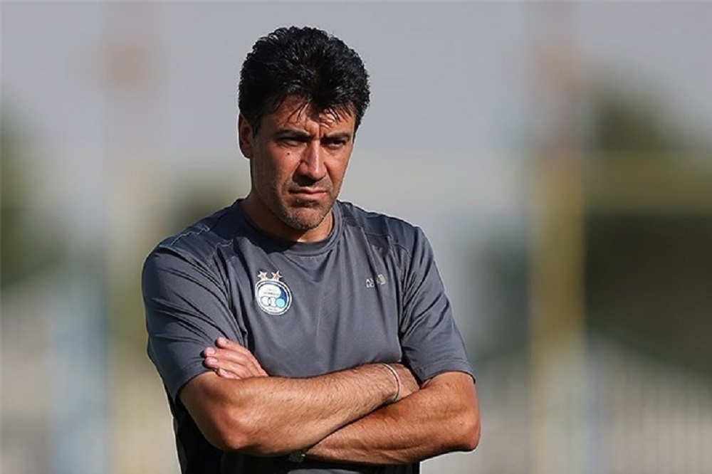 برخی موفقیت استقلال را فقط با خودشان میخواهند