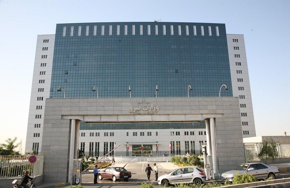 وزارت نیرو درباره قطعیهای اخیر برق توضیح داد