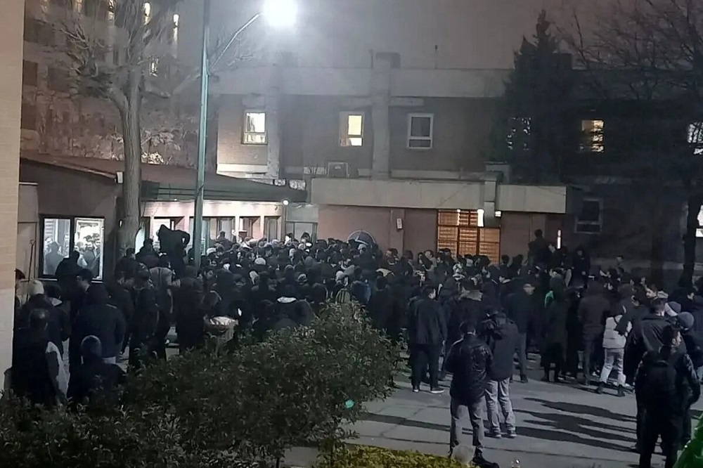 دو جریان بهدنبال انحراف اعتراضات کوی دانشگاه