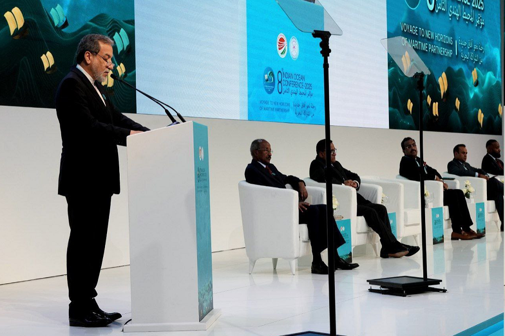 عراقچی: سواحل مکران به محور توسعه ملی تبدیل میشوند