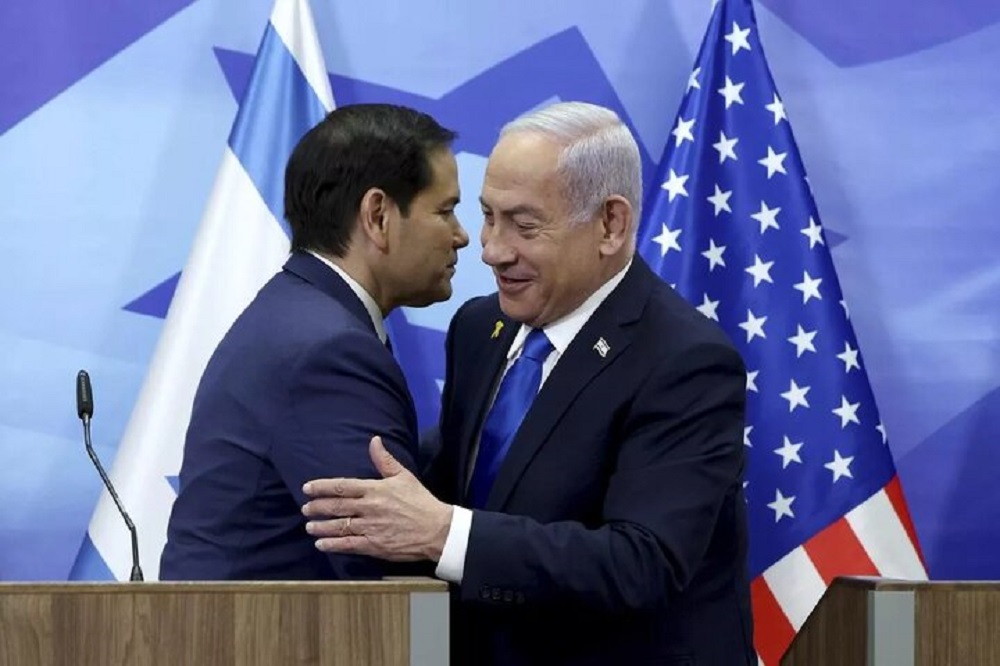 نتانیاهو: با وزیر خارجه آمریکا درباره ایران گفتوگو کردم