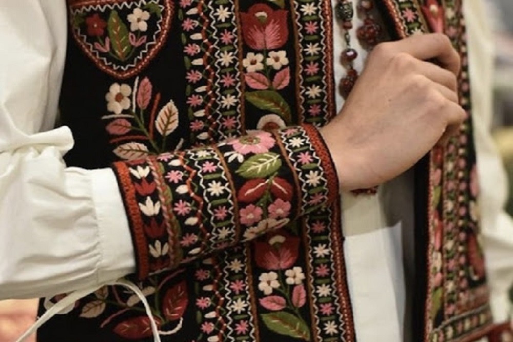 چرا سفرای صنایعدستی از بین سلبریتیها انتخاب میشوند؟