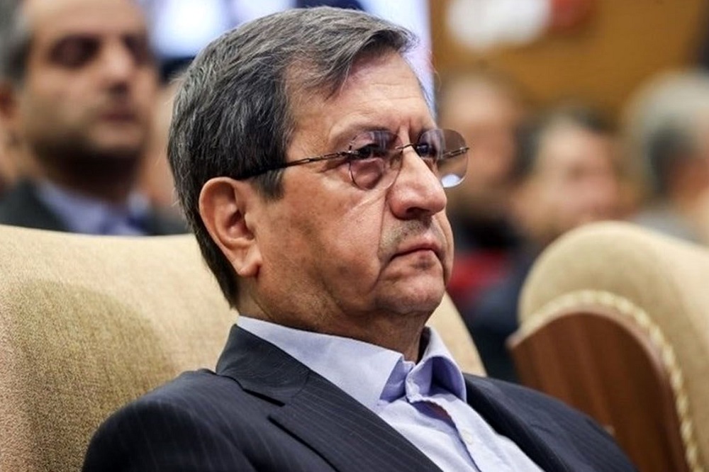 همتی: هدفم یکپارچه سازی بازار ارز است