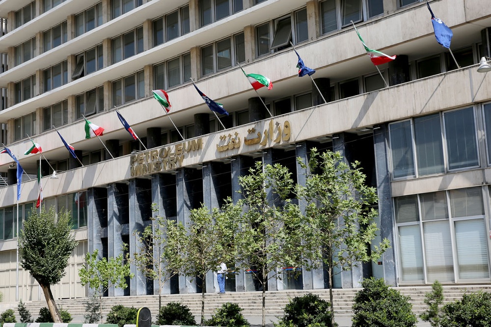 فرمان ۸۲ درصد شرکتهای دولت در دست ۴ وزیر