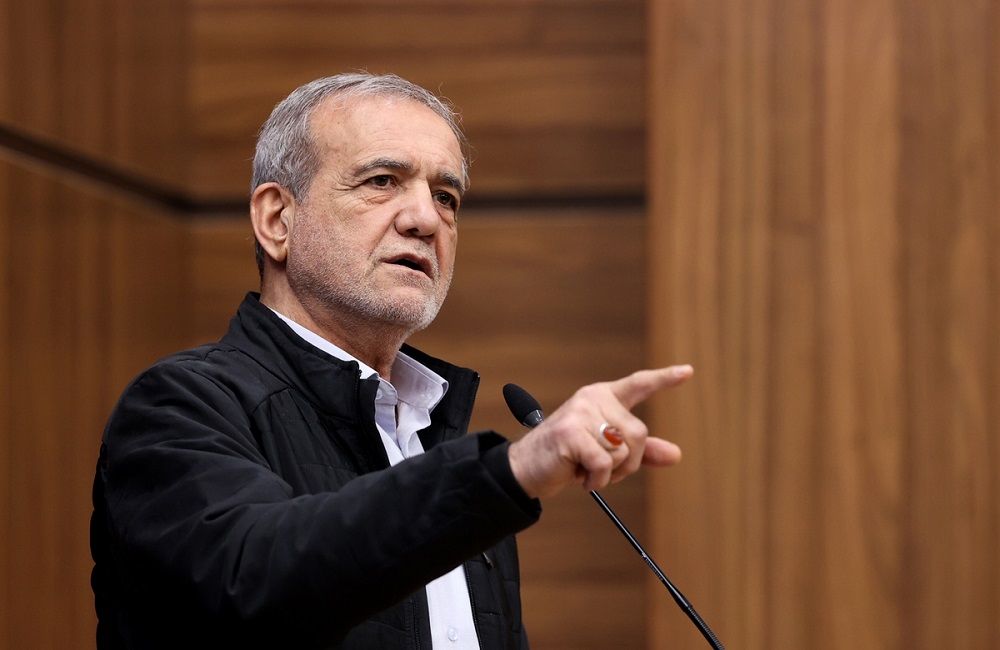 پزشکیان: دولت از سربازان گمنام امام زمان حمایت میکند