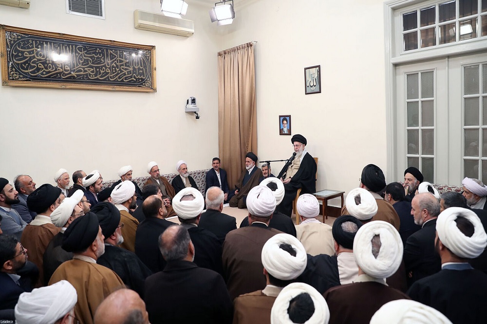 حوزه علمیه وامدار آیتالله جوادی آملی است