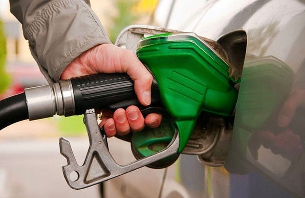 قیمت بنزین افزایش نمییابد