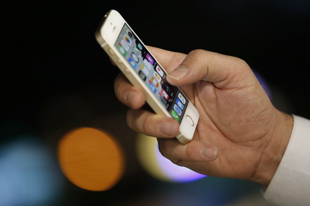 وزیر ارتباطات: ۸۰ درصد مردم از فیلترشکن استفاده میکنند