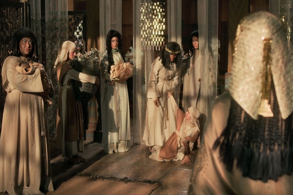 رقابت «موسی کلیمالله(ع)» با یک کمدی در پیشفروش اکران نوروزی