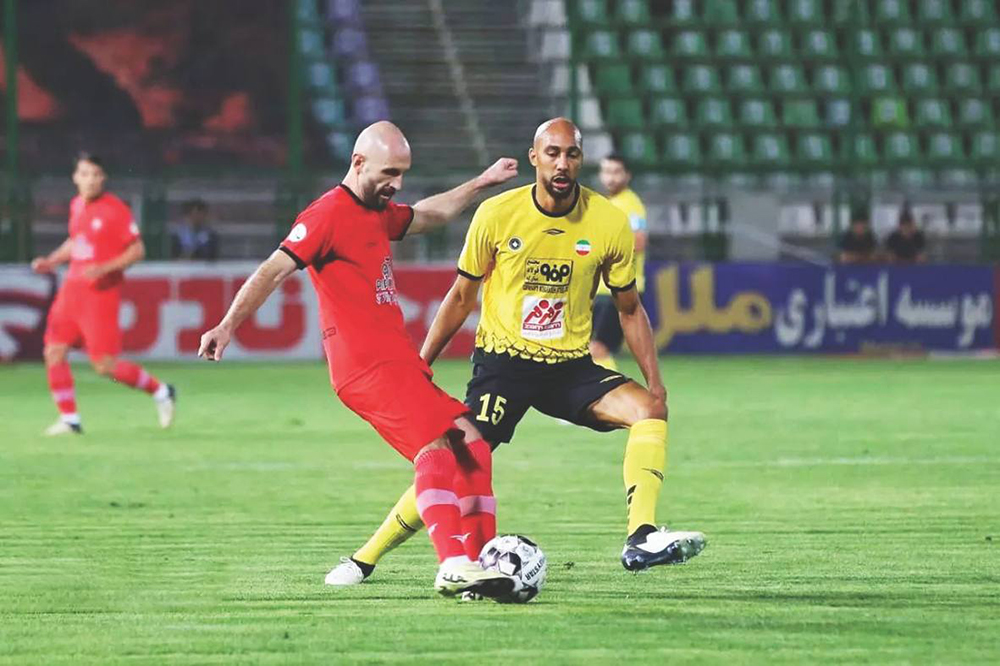 سپاهان و تراکتور به دنبال ششمین برد در تبریز