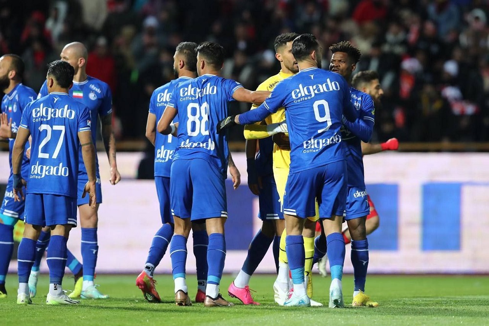 اندونگ، تافته جدا بافته استقلال؟