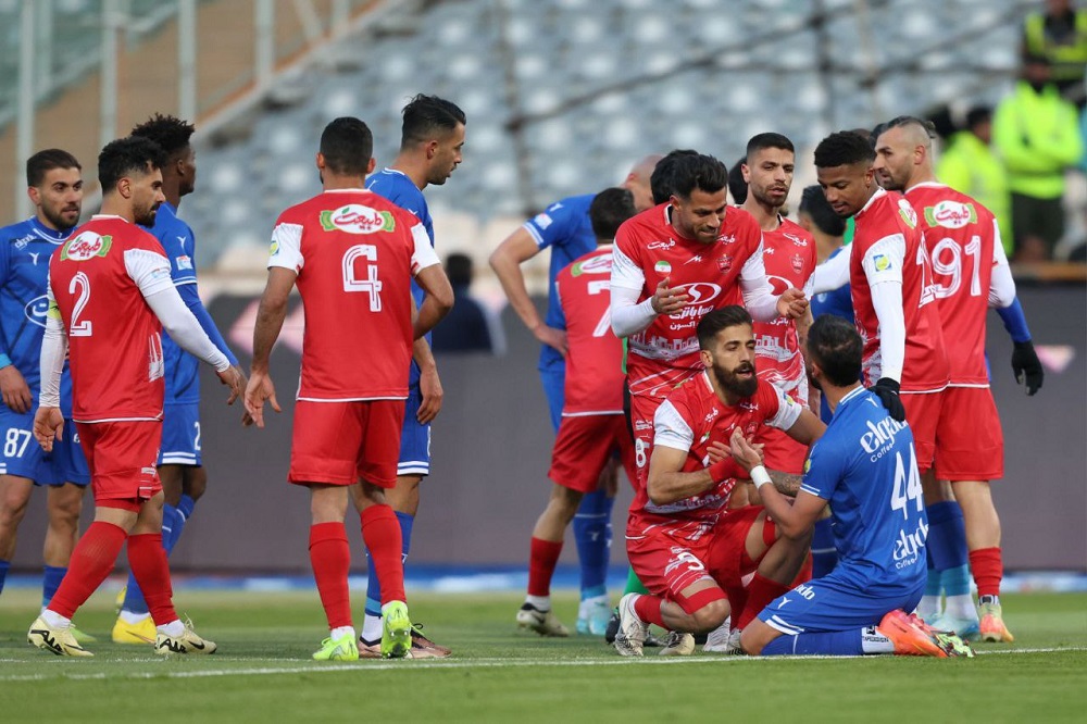 نارضایتی پیشکسوتان از واگذاری سهام باقیمانده سرخابیها