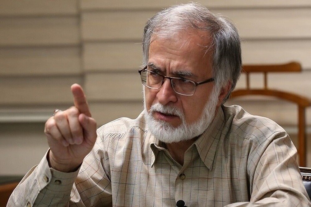 ذیل پارادایم «احمد توکلی» حرکت میکرد