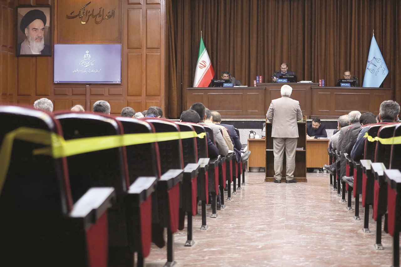 چگونه اکبر رحیمی بزرگترین فساد اقتصادی کشور را رقم زد؟