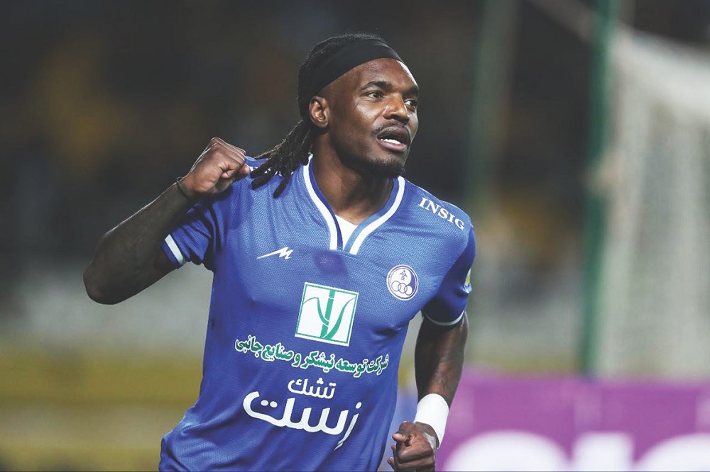 بوژوویچ در استقلال موفق میشود