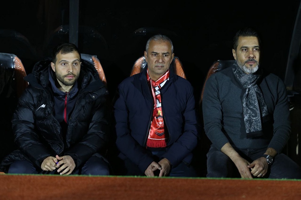 عمری و غندیپور زیر ذرهبین کارتال