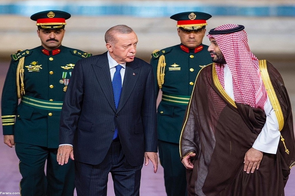 چگونه پای طالعبینیها به سیاست خارجی باز شد؟