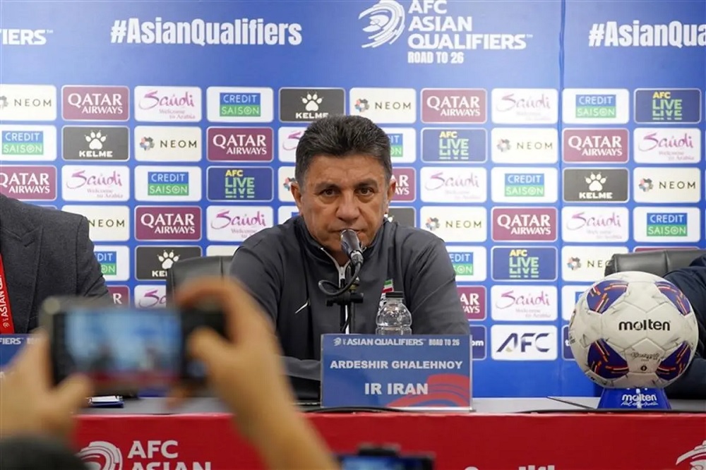 قلعهنویی: به تیم ملی ایران کمک کنید