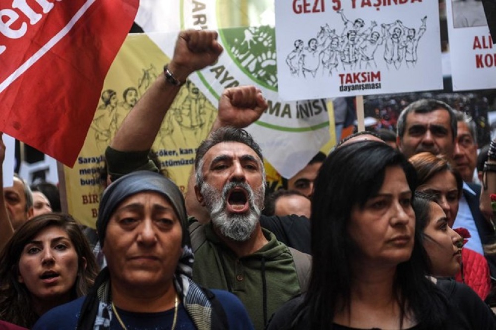 تظاهرات ضد اردوغان در ترکیه گستردهتر شد