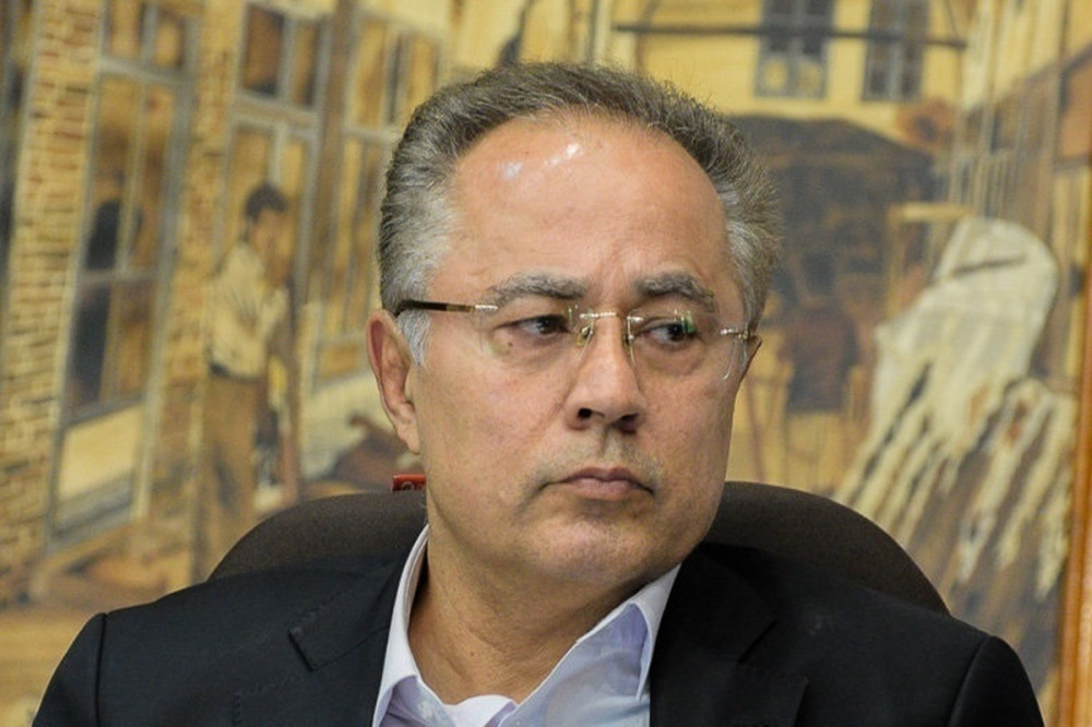 دبیری از دولت جدا میشود؟