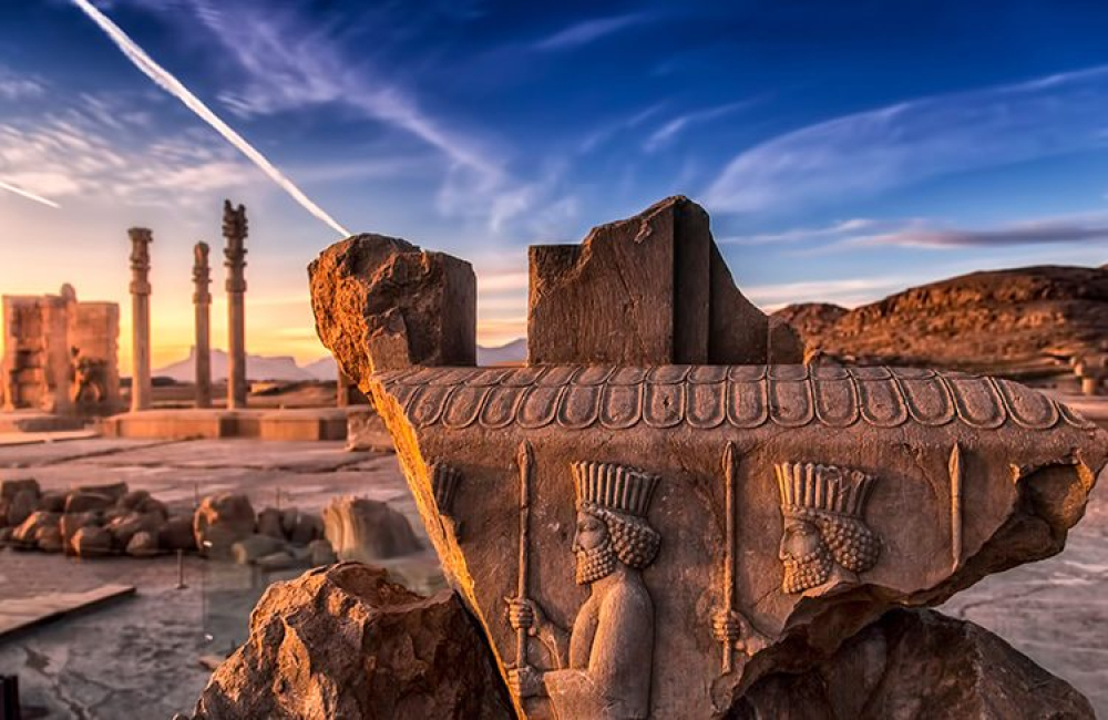 بازدید یک میلیون تومانی تخت جمشید!